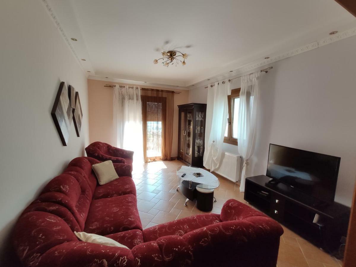 Elpida Apartment Limenas  Eksteriør billede
